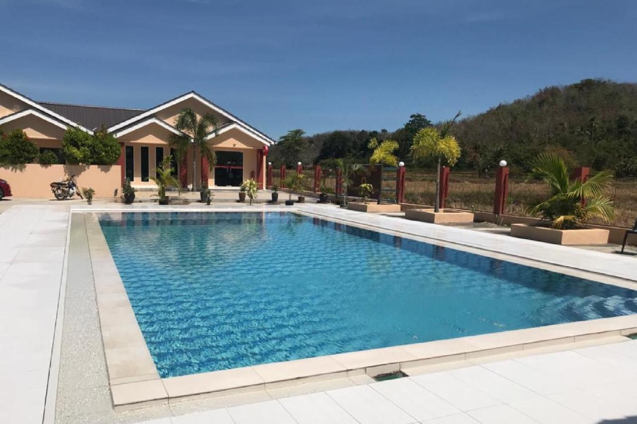 Nahdhoh Langkawi Resort Pantai Cenang  Exterior photo